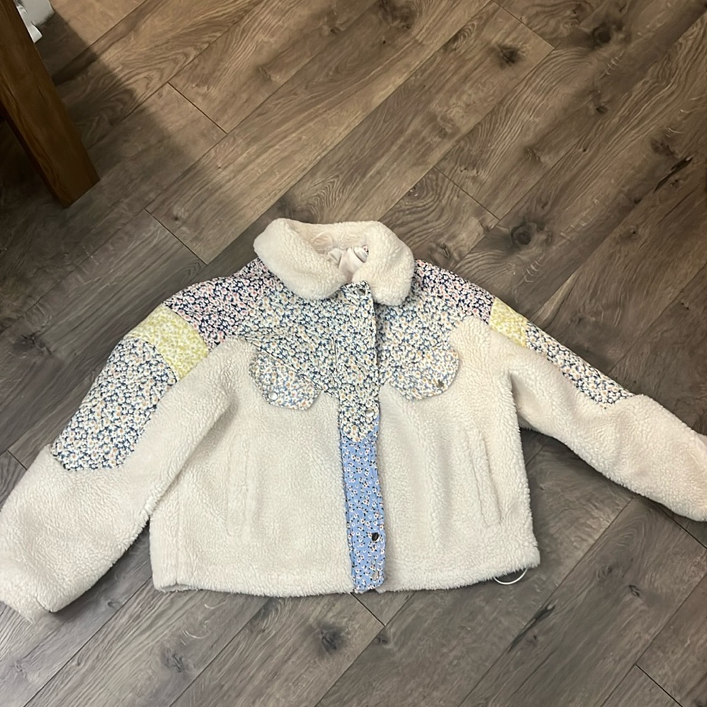 Blank NYC White Fuzzy Floral Jacket